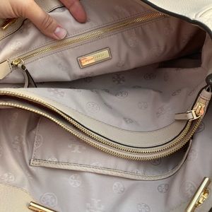 Cream Tory Burch purse